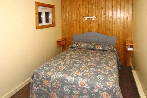 Spectacle Lake Lodge Bancroft Exterior foto